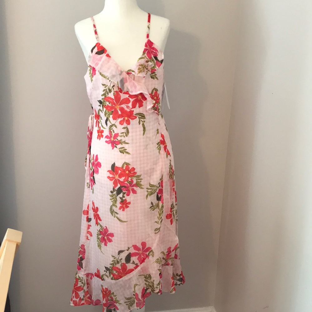 GUESS Wrap around Dress - Picture 2 of 8